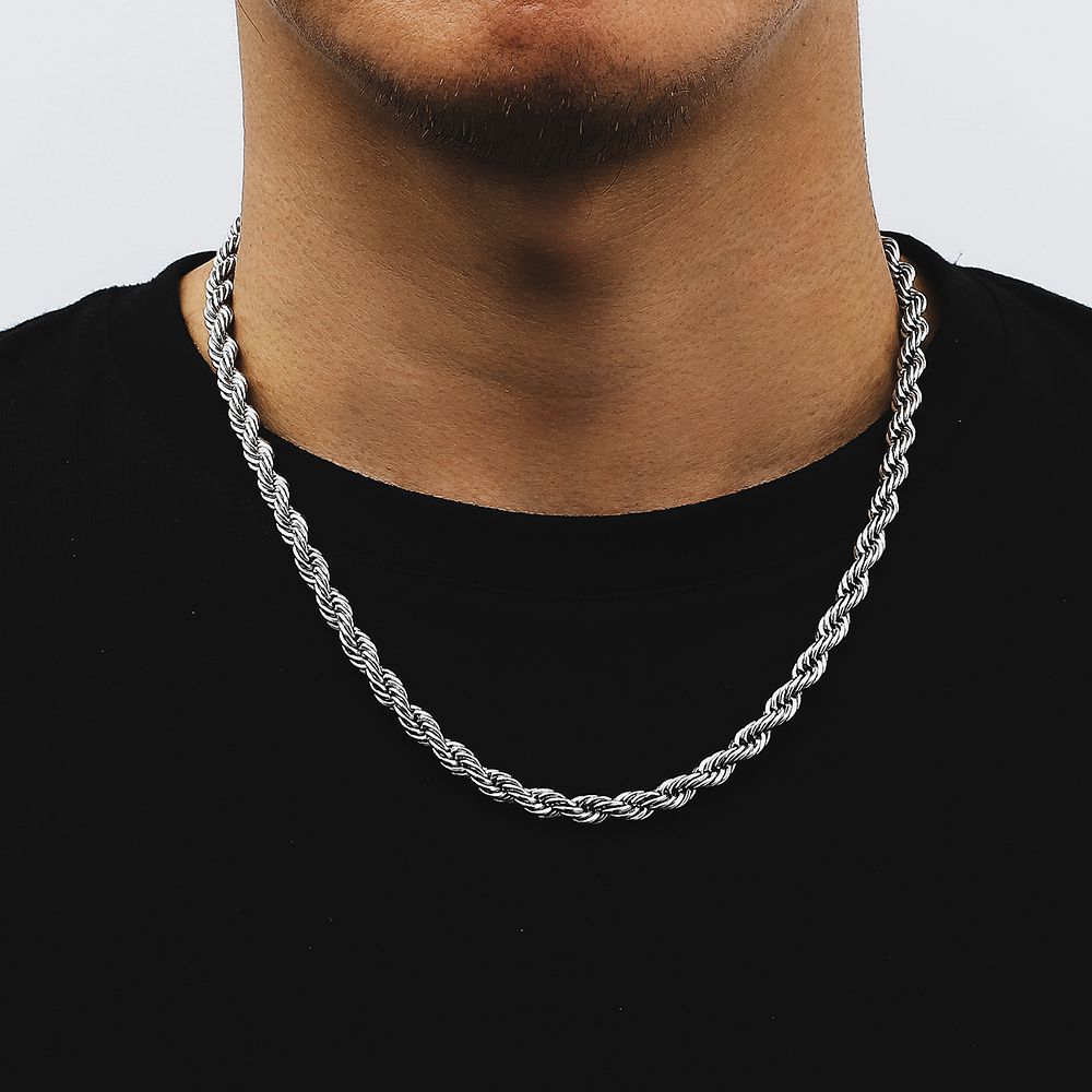 The Torsade Chain Necklace