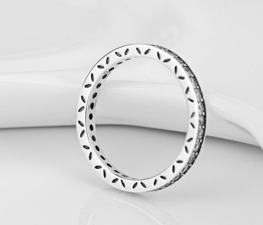The Lumière Ring